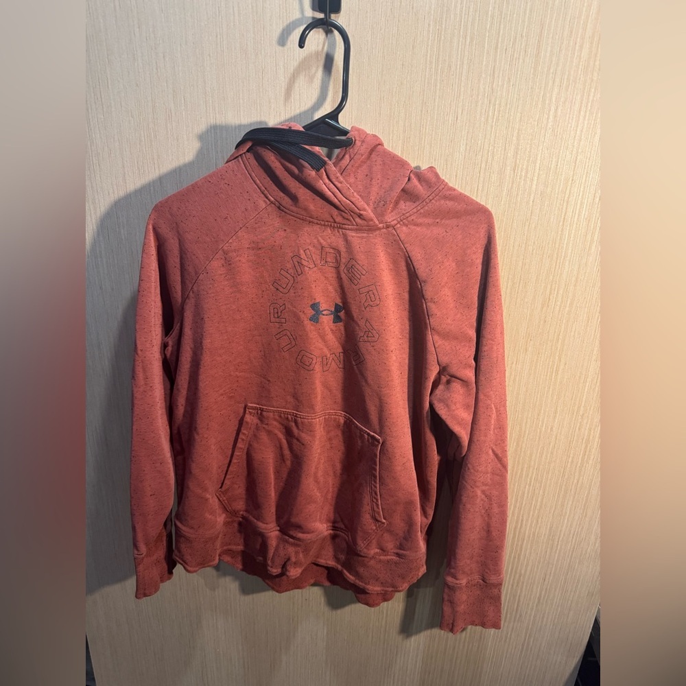 Under Armour Loose Fit Heathered Mauve Pullover Hoodie Size Medium